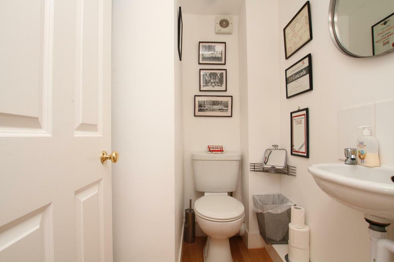 Riverside Channel5 "Holidays Homes In The Sun" Featured Central Canterbury Cottage With Free Parking المظهر الخارجي الصورة